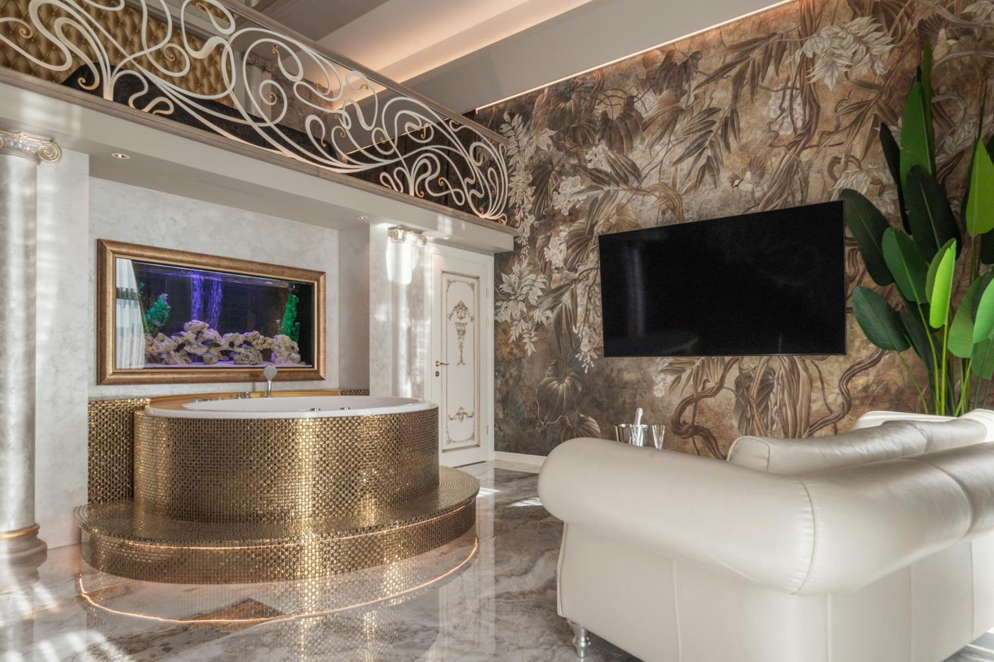 Jacuzzi Exotica Apartment Klaipėda Esterno foto